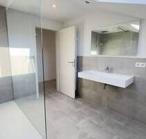 Elegantes Wohnen auf neuem Niveau - 3 Zimmer, stilvoll saniert mit neuer EBK- Erstbezug! - Pforzheim Nordstadt