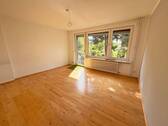 Wohnzimmer - 4 Zimmer Reihenmittelhaus zum Kaufen in Göttingen