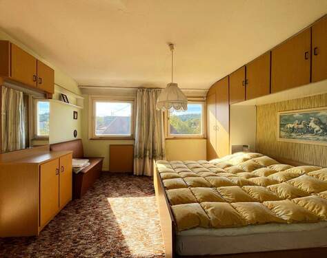 Schlafzimmer DG - 