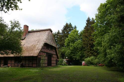 Nordost-Seite - Bauernhaus, Landhaus mit 258,00 m² in Gnarrenburg-Klenkendorf zum Kaufen