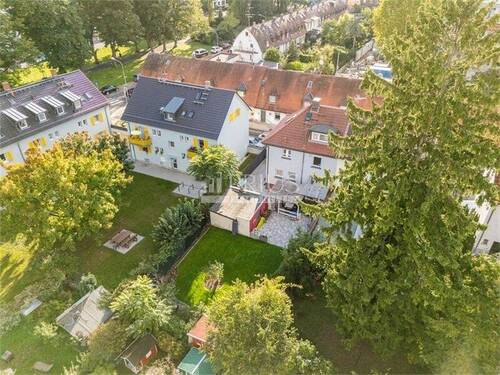 Rückseite_Drohne - 6 Zimmer Doppelhaushälfte zum Kaufen in Offenbach am Main