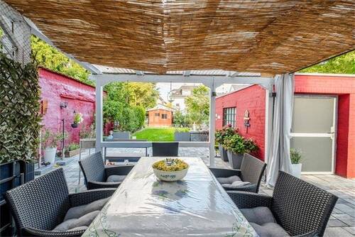 Terrasse blick zum Garten - Doppelhaushälfte mit 140,00 m² in Offenbach am Main zum Kaufen