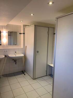 Dusche/Sanitär.jpg - 