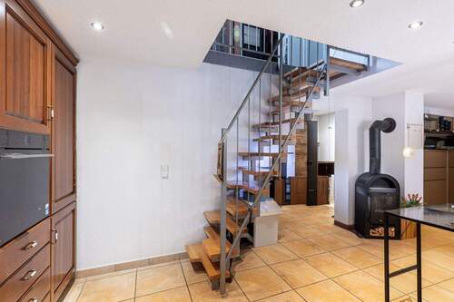 Treppe - 3 Zimmer Etagenwohnung in Markgröningen