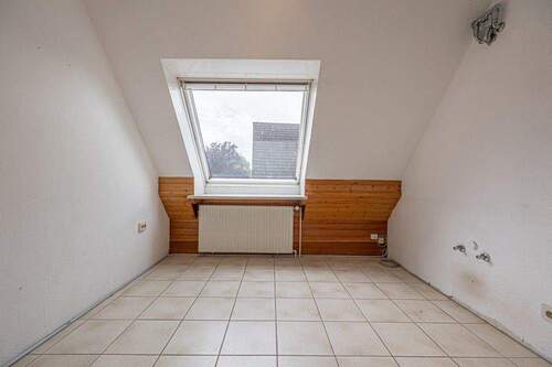 Raum mit Küchenanschlüssen - 