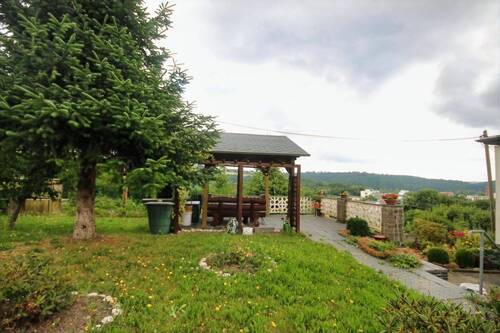 Blick aus dem Garten - 