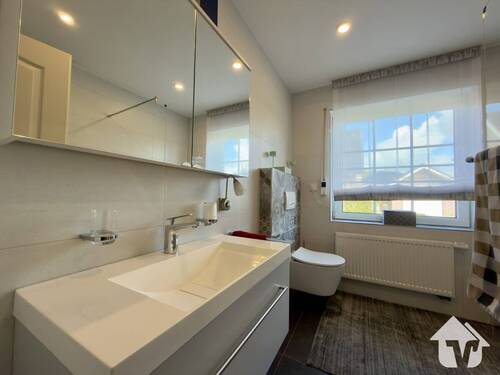 neues Duschbad EG - 