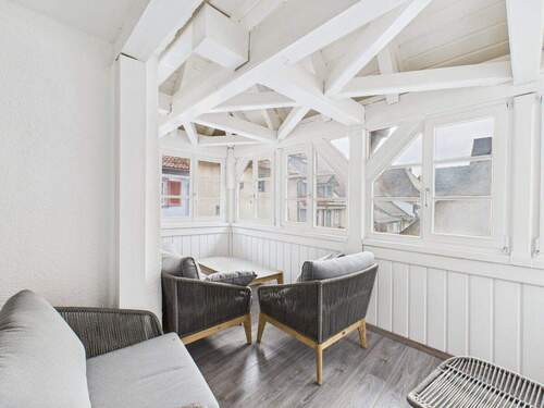 Wintergarten - Mehrfamilienhaus, Wohnhaus mit 199,00 m² in Rottweil zum Kaufen