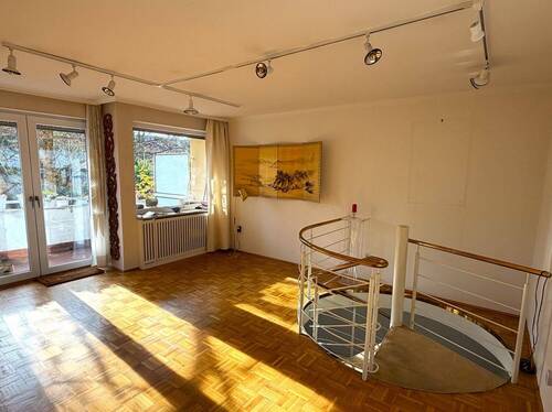 Wohnraum EG - Etagenwohnung mit 129,00 m&sup2; in Baldham zum Kaufen