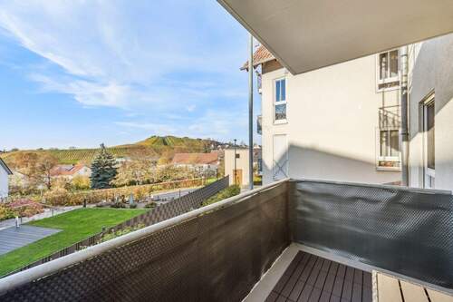 Balkon - 3 Zimmer Etagenwohnung in Sternenfels