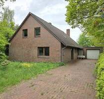 Solides Wohnhaus mit viel Potenzial, rückwärtig unverbaut. - Schwerinsdorf