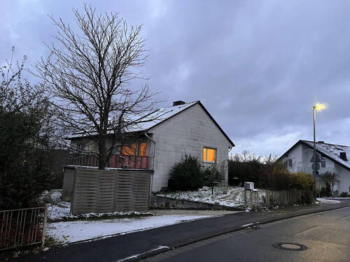 Bild 1 - Ideal für eine junge Familie! - 449.000,00 EUR Kaufpreis, ca.  122,50 m² Wohnfläche