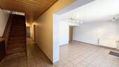 Flur und Gewerbeeinheit - 