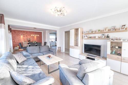 Wohn- und Esszimmer - 