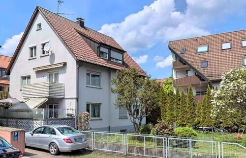 Gebäude mit Garten - Dreifamilienhaus in begehrter Lage mit Ausbau Potenzial