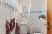 Gäste-WC - Reihenendhaus mit 124,00 m&sup2; in Preetz zum Kaufen