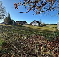 Großzügiges Baugrundstück - 70.000,00 EUR Kaufpreis, ca.  0,00 m² in Mahlstetten (PLZ: 78601)