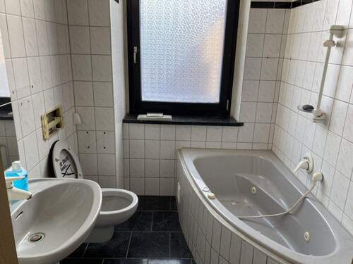 Bad im EG - 