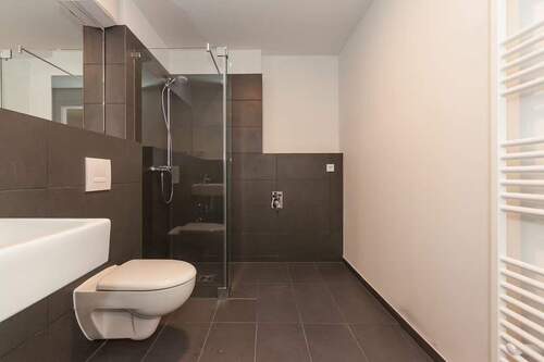 0b2b930f-7751-407f-13.jpg - 