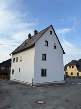 WhatsApp Image 2026-02-10 at 14.27.10 (21).jpeg - 2 Fam, Haus in Nordhalben mit Garten