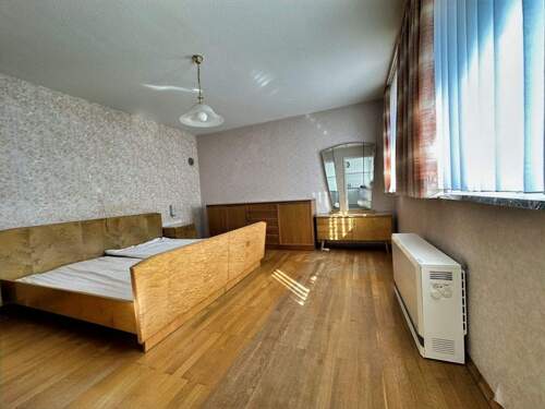 OG Kind 2 bzw. aktuell Schlafzimmer - 