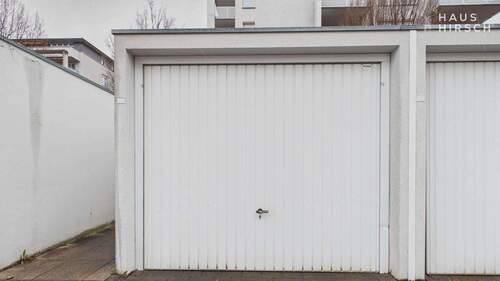Garage - 