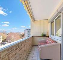 Sonnige 3-Zimmer-Wohnung mit Westbalkon, Aufzug & Einzelgarage - Energieklasse B - Reutlingen Orschel-Hagen