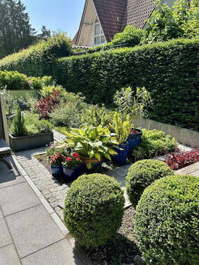 Südgarten - Terrassenwohnung mit 200,30 m² in München zum Kaufen