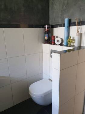 WC im Duschbad - 