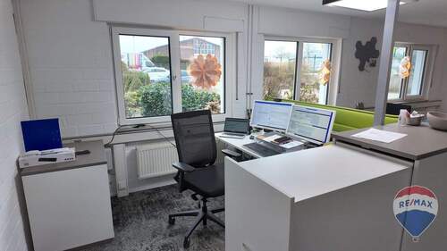 Büro/Lager - 