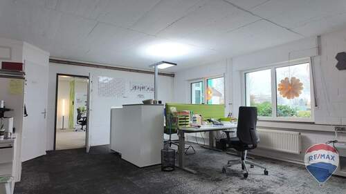 Büro/Lager - 