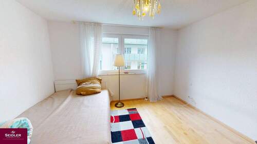 Wohnung EG rechts - Schlafzimmer - 