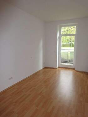 Schlafzimmer - 3 Zimmer Etagenwohnung in Chemnitz