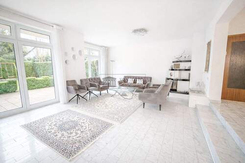 Wohnzimmer - Mehrfamilienhaus, Wohnhaus mit 150,30 m&sup2; in Hamburg zum Kaufen