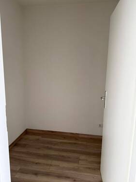 Abstellkammer - 
