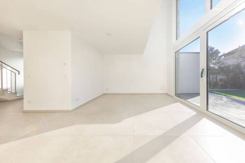 Sonniges Wohnen - 5 Zimmer Einfamilienhaus in Böblingen