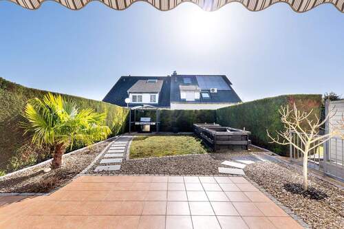 Gartenansicht - 5 Zimmer Reihenendhaus in Tamm