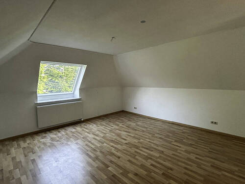 Zimmer 2 im Dachgeschoss - 