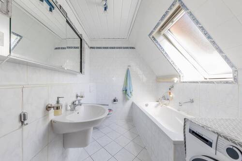 Vollbad mit Fenster - 