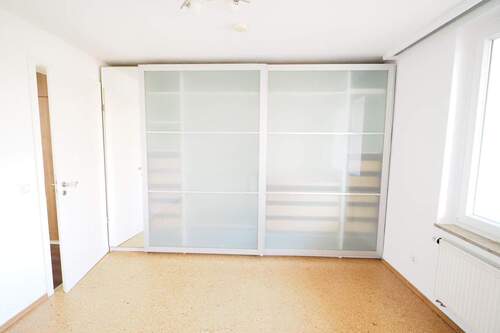 Schlafen - Kleiderschrank - 