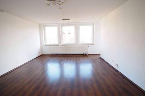 Wohnen-Essen - 3 Zimmer Etagenwohnung zur Miete in Nürnberg