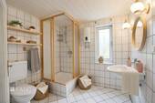 Badezimmer - (KI generiert) - 