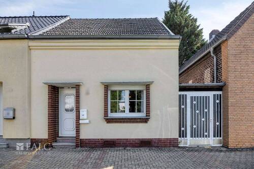 Hausasicht - 3 Zimmer Einfamilienhaus in Köln