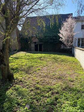 Bild 1 - Scheune mit Garten zentral in FT Eppstein