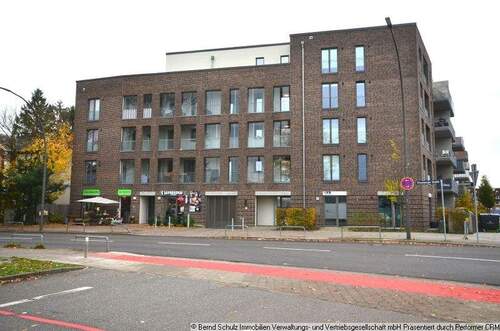 01 Objektansicht Frontseite - Neuwertige 2-Zimmerwohnung mit Fahrstuhl und Balkon - 5 Jahre befristet