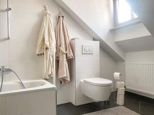 Badezimmer Ansicht 2 - 