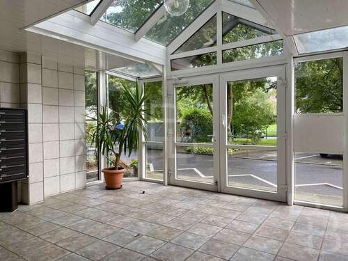 Eingangsbereich - 3 Zimmer Etagenwohnung zum Kaufen in Köln