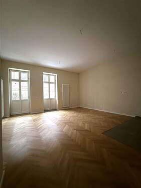 Wohnen - 2 Zimmer Etagenwohnung zur Miete in Halle