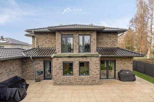 Hausansicht hinten - 