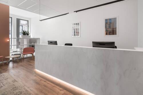 Regus_Berliner Carree (4665)_Germany_reception.jpg - Büro in Darmstadt